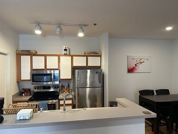 3rd image of 107 W Water St #2