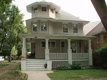 1st image of 5027 W Berteau Ave