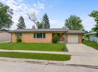 1719 8th Ave, Belle Fourche, SD 57717
