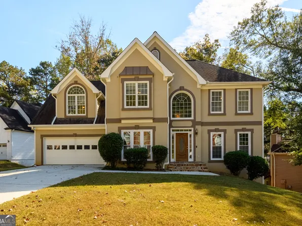 724 Eastwood Rise, Stone Mountain, GA 30087
