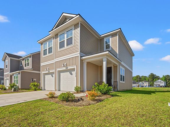 2nd image of 3968 Hibiscus Dr.