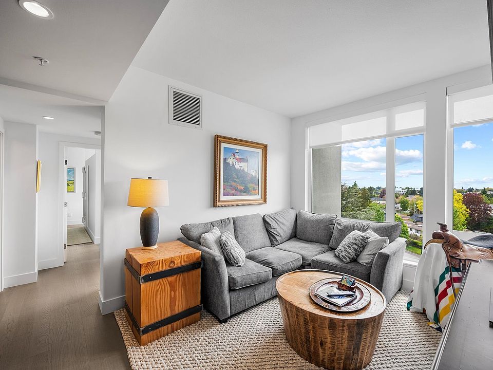 1st image of 5115 Cambie St #705