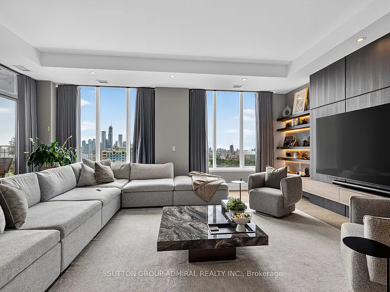 155 Saint Clair Ave W #1801 — Photo 9
