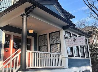 2311 E Burnside St, Portland, OR 97214