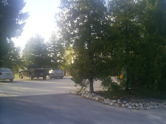 5th image of 321 20th Ave NE