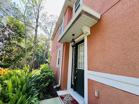 3rd image of 1134 Victoria Glen Dr