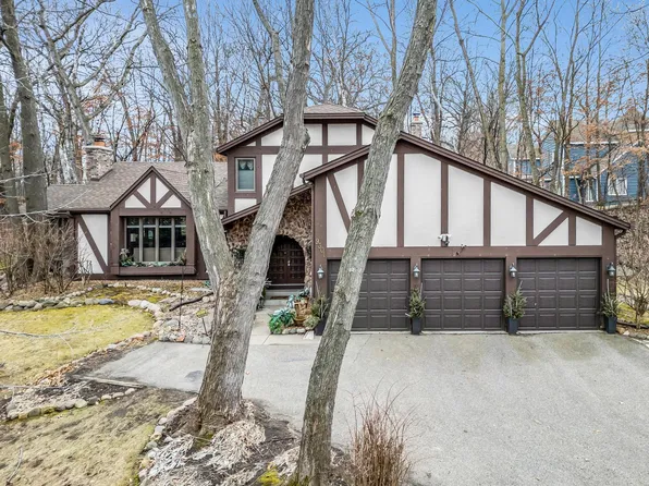 9301 Wyoming Ave S, Bloomington, MN 55438
