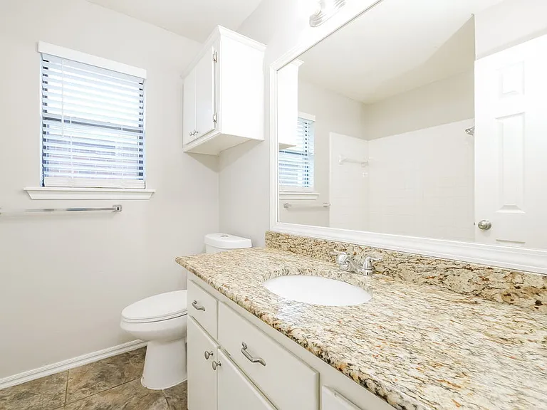 324 Marrgate Dr — Photo 15