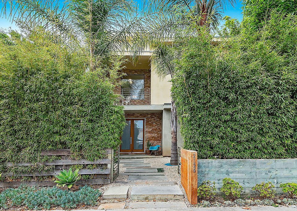 1st image of 2129 Louella Ave