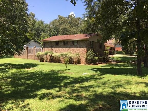 5th image of 94 Fairview Dr