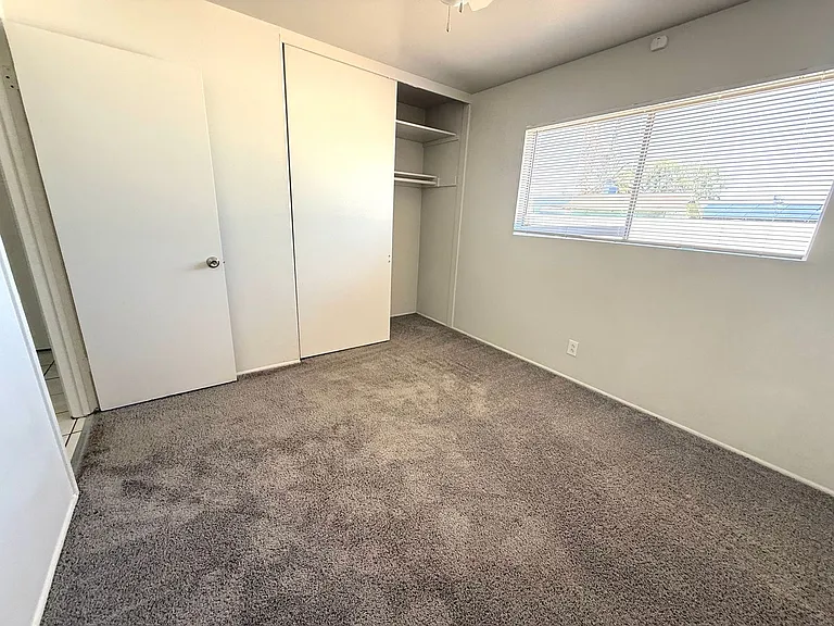 5908 Carmen Blvd — Photo 12