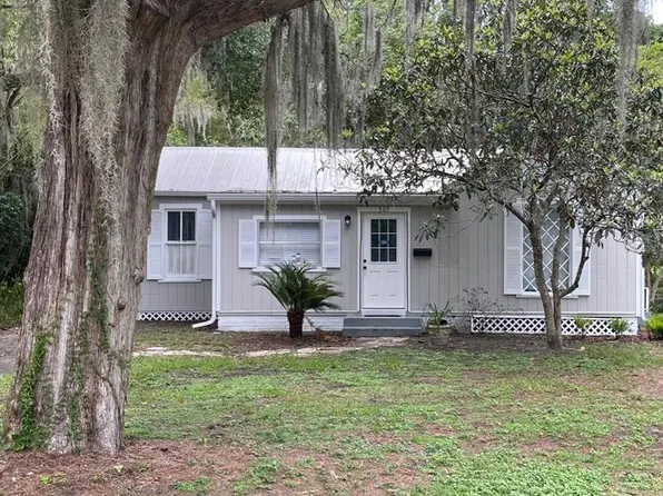 325 W Michigan Ave, Deland, FL 32720