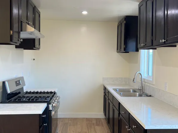 2920 W 141st Pl APT 5, Gardena, CA 90249