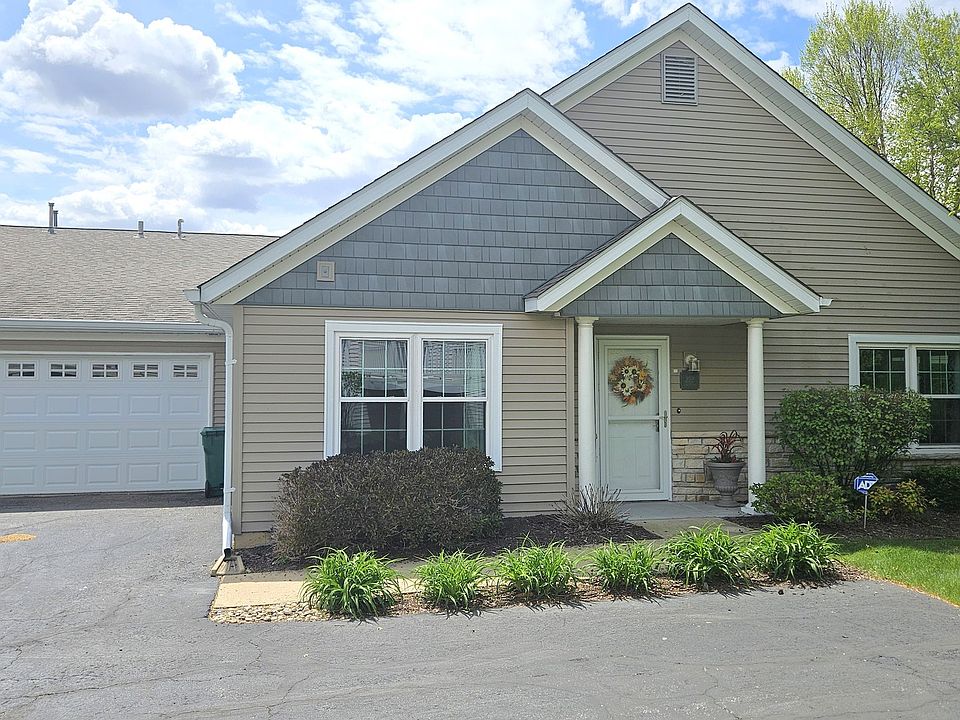 1st image of 222 Lily Ln #222