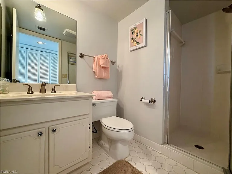 10701 Gulf Shore Dr #401 — Photo 28