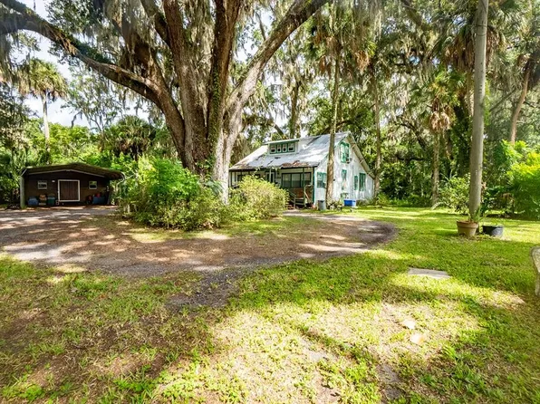 104 W LOUIS BROER ROAD, EAST PALATKA, FL 32131