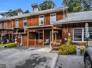 85 Petersburg Ln, Duncannon, PA 17020