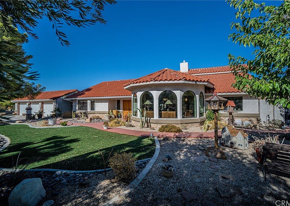 1st image of 58855 San Marino Dr
