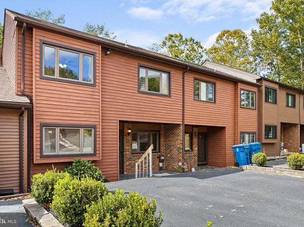 5509 Doral Dr, Wilmington, DE 19808