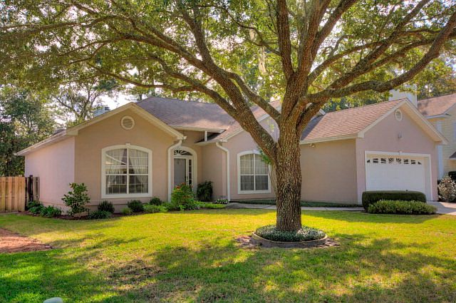 1st image of 114 Ashwood Way