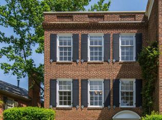 2911 Garfield St NW, Washington, DC 20008