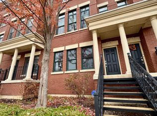 175 S Grove Ave, Elgin, IL 60120