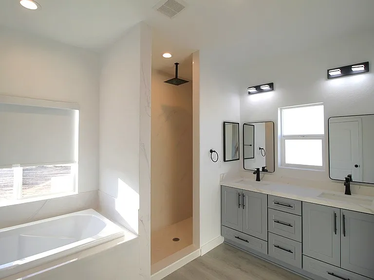 917 Ann St — Photo 19