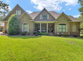 318 Tanglewood Dr, Moultrie, GA 31768