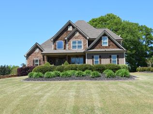 527 Luther Bailey Rd, Senoia, GA 30276