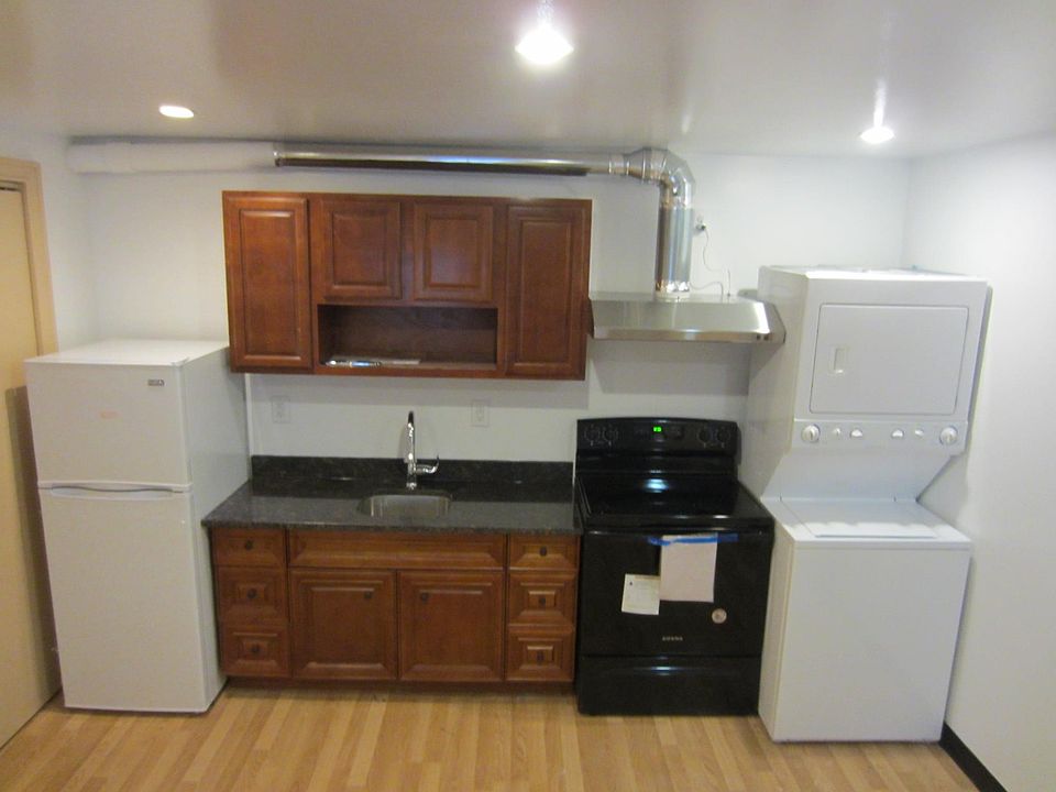 1st image of 1209 Race St Floor 1