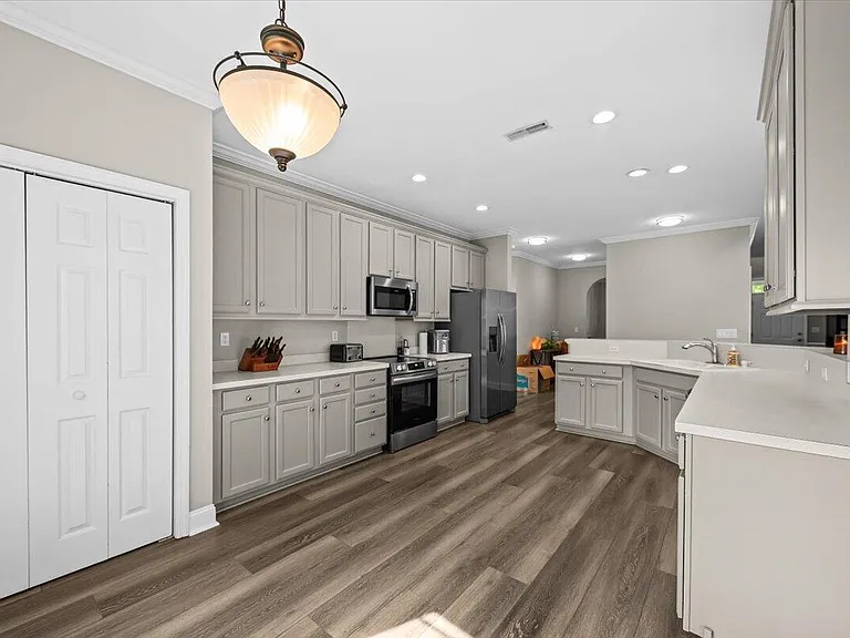 2124 Baldwin Park Dr — Photo 14