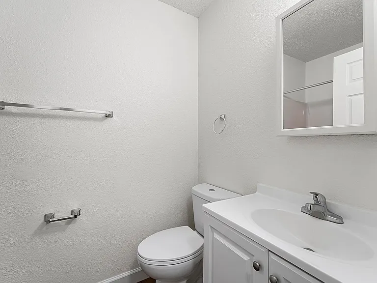 Metro Apartments At Bethalto — Photo 26