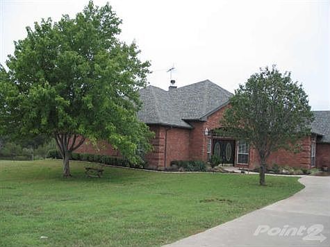 1st image of 4304 Mockingbird Dr