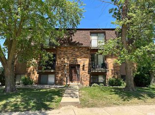1837 Avenue Of The Cities, Moline, IL 61265