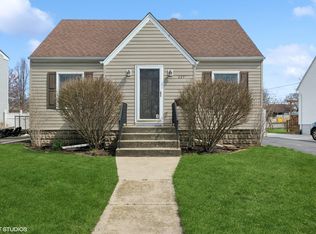 437 N Rensselaer St, Griffith, IN 46319