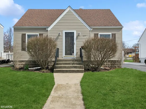 437 N Rensselaer St, Griffith, IN 46319