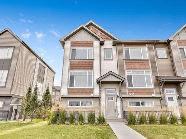 139 NW Copperstone Park SE, Calgary, AB T2Z 5E3