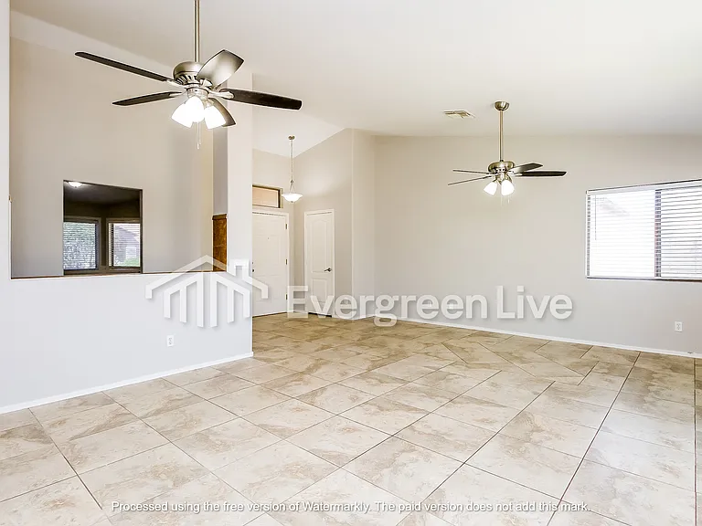 30587 N Royal Oak Way — Photo 7
