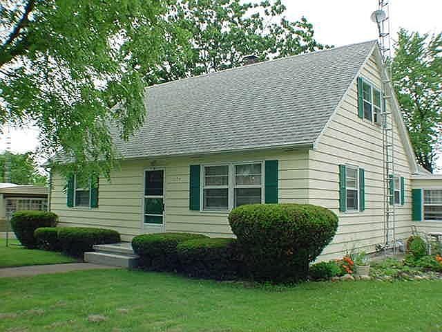 1st image of 1124 N 2nd St