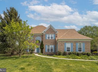 16 Trailwood Dr, Holland, PA