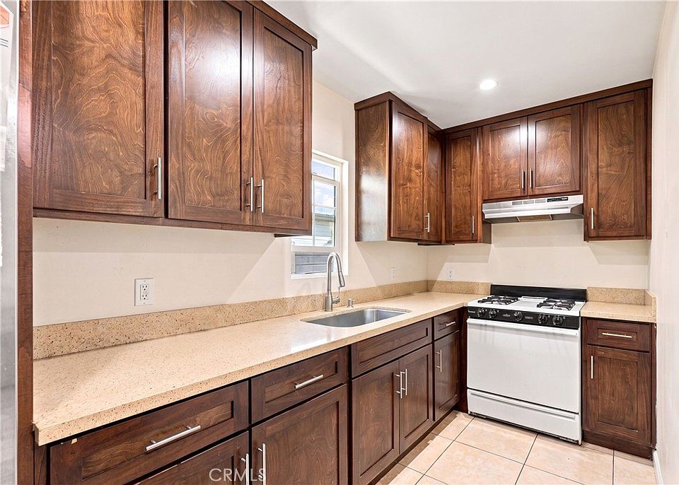 1st image of 5017 S San Pedro St