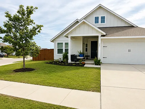 101 Broken Oak Dr Photo 1