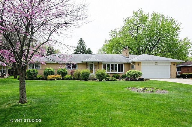 1st image of 107 Garden Ln