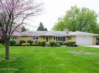 107 Garden Ln, Prospect Heights, IL 60070