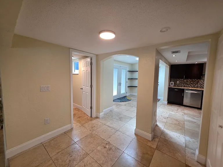 208 Pine Cone Trl — Photo 6