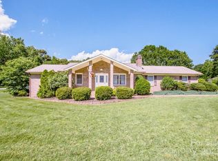 2078 Valley View Ln, Lincolnton, NC 28092