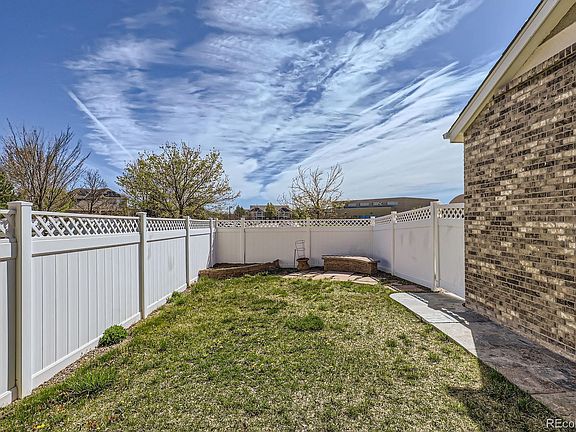 5th image of 736 Trenton Street