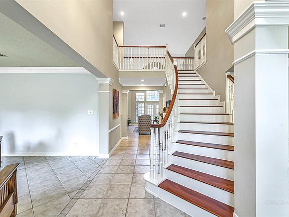 5th image of 22123 Glen Arden Ln