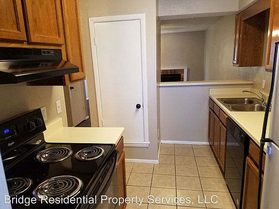 4th image of 5769 Shadydell Dr