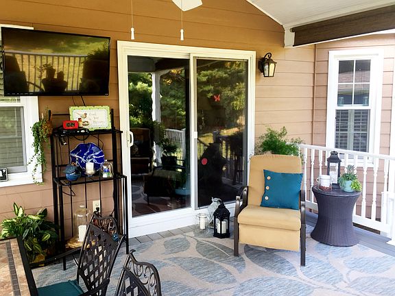 Spacious outdoor porch